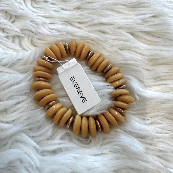 NWT Evereve exclusive Sandi Stone Stretch Beacelet - Picture 3 of 4